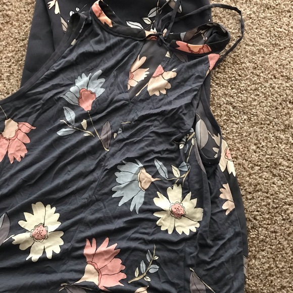 Loft 2pc set - Picture 2 of 3